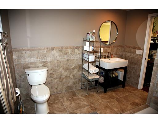 176 Angell Road Lincoln, RI 02865 - Photo 8 of 12 Master Bath/Spa.