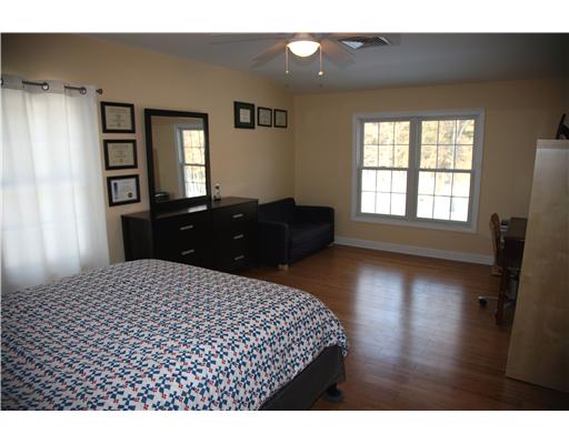 176 Angell Road Lincoln, RI 02865 - Photo 10 of 12 Bedroom.