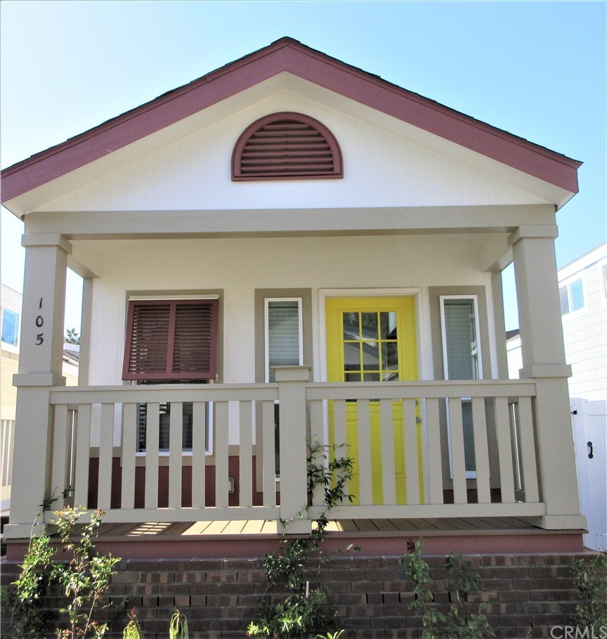 Exterior Front Beach Cottage