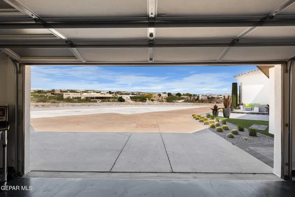 $2,500,000 | 8176 Constitution Road, Las Cruces, NM 88007