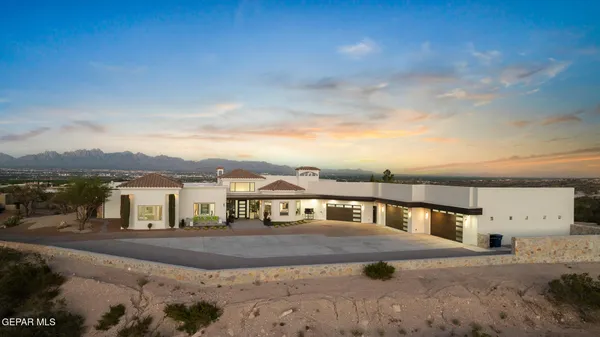 $2,500,000 | 8176 Constitution Road, Las Cruces, NM 88007