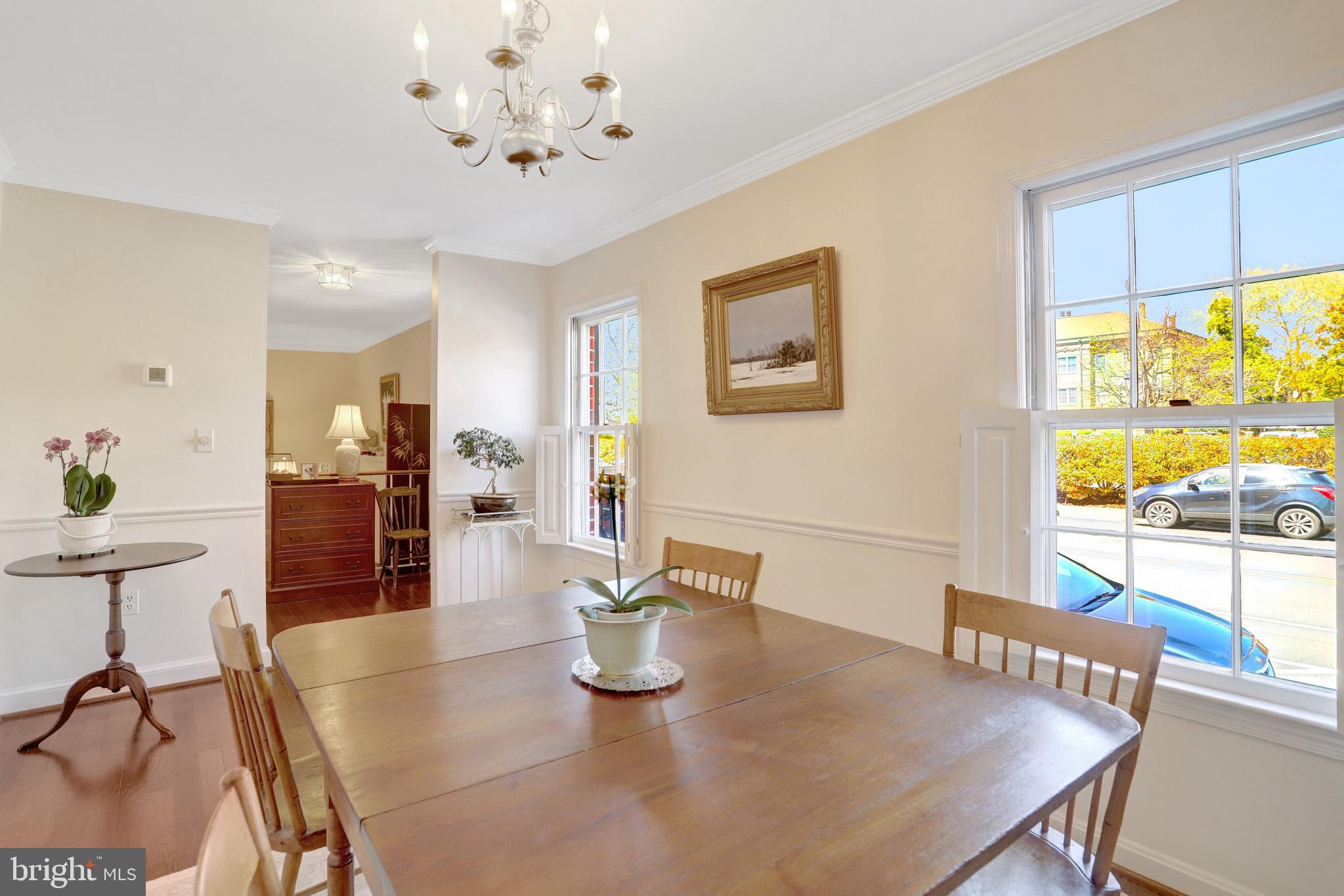 402 2nd Street Alexandria, VA 22314 - Photo 11 of 90