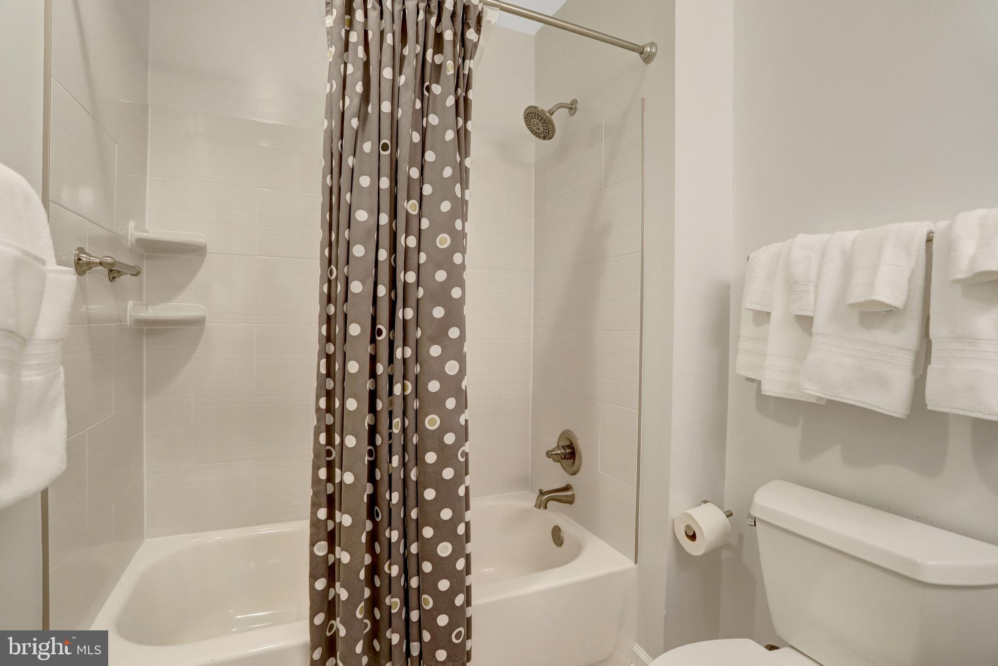 402 2nd Street Alexandria, VA 22314 - Photo 22 of 90