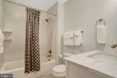 $870,000 | 402 2nd Street, Alexandria, VA 22314