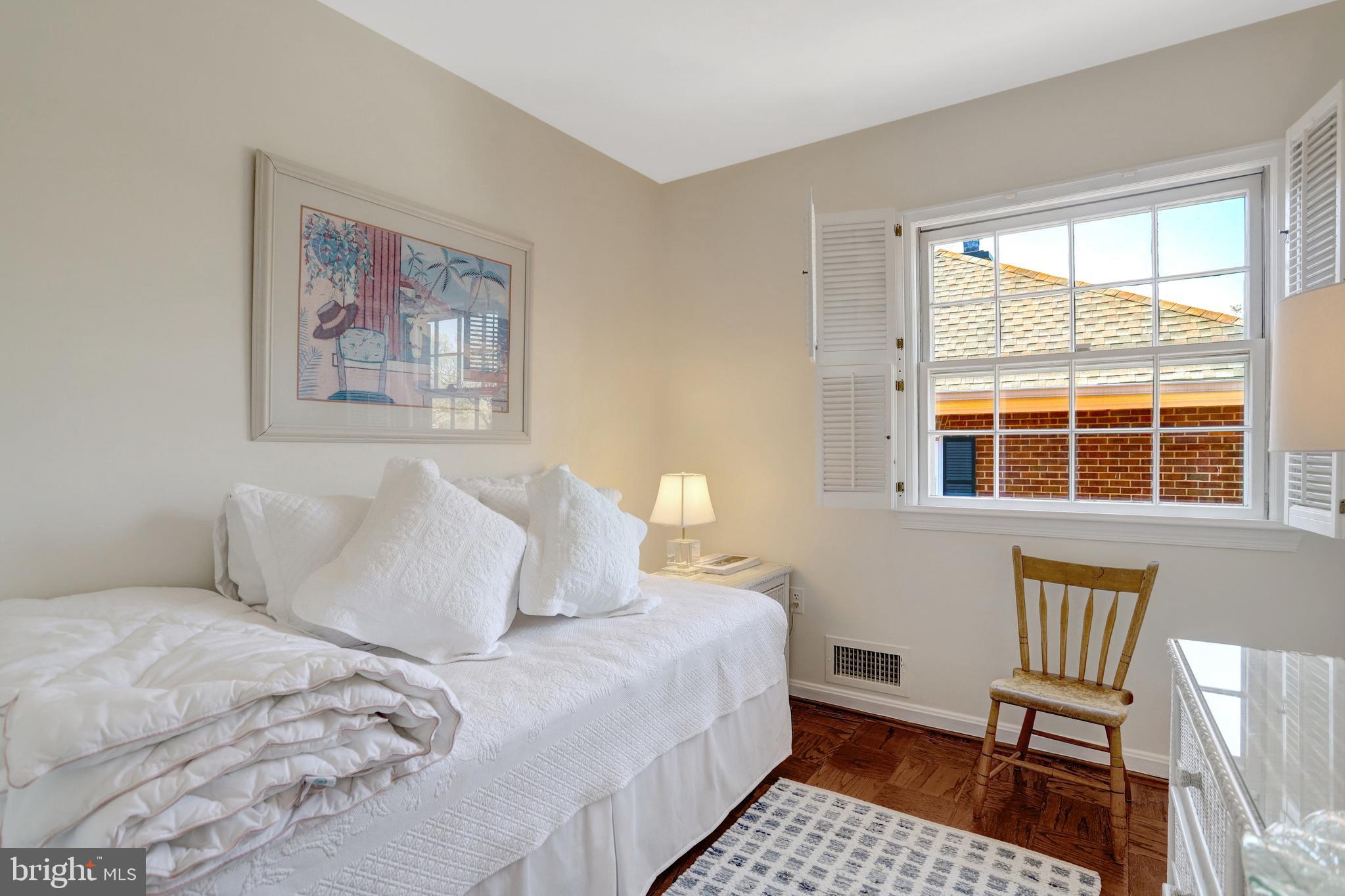 402 2nd Street Alexandria, VA 22314 - Photo 28 of 90