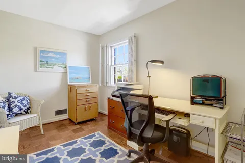 $870,000 | 402 2nd Street, Alexandria, VA 22314
