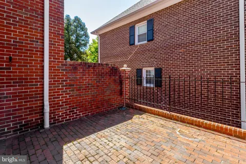 $870,000 | 402 2nd Street, Alexandria, VA 22314