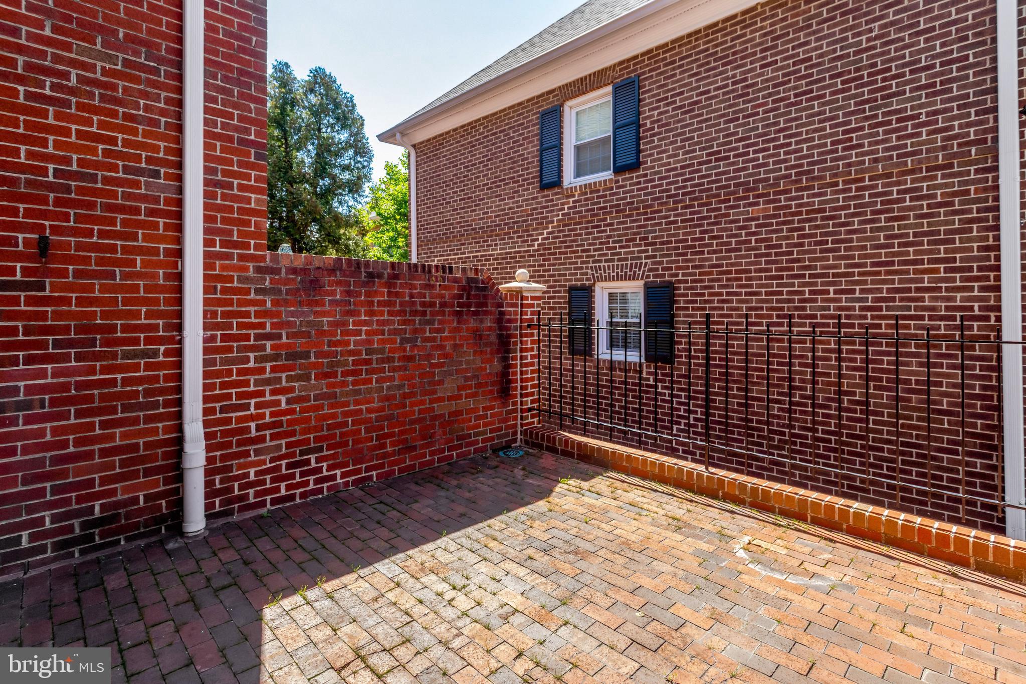 402 2nd Street Alexandria, VA 22314 - Photo 49 of 90