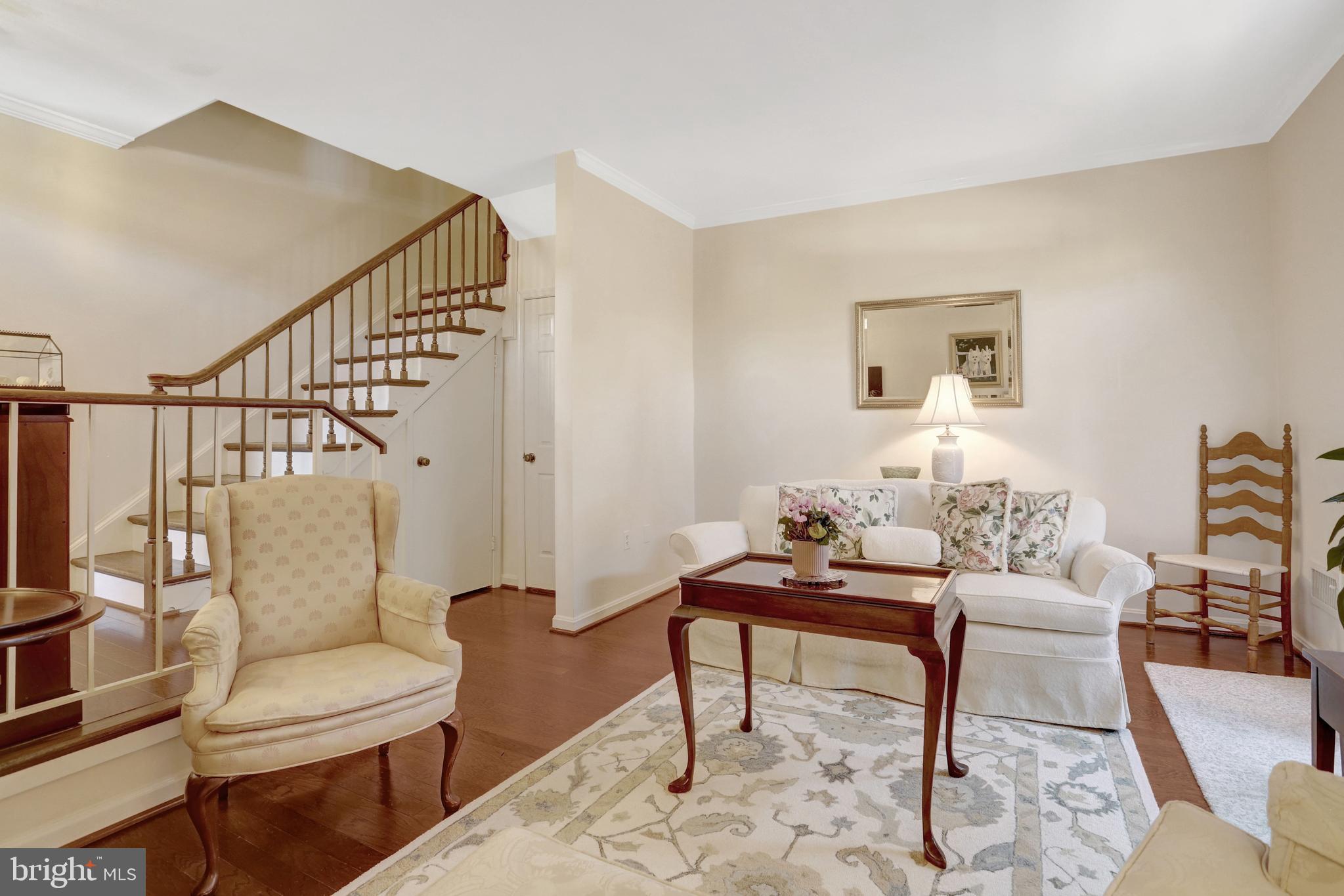 402 2nd Street Alexandria, VA 22314 - Photo 5 of 90