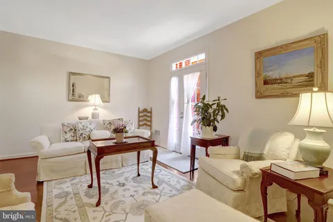 $870,000 | 402 2nd Street, Alexandria, VA 22314