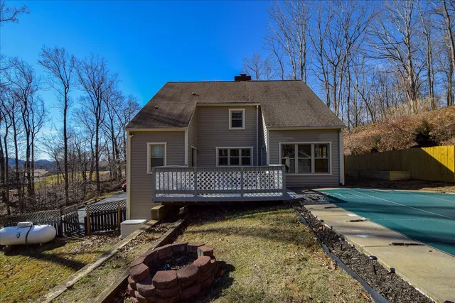 a house view with a garden space