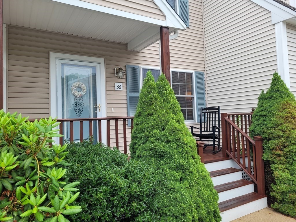 36 Carleton Street, Unit 36 Wareham, MA 02558 - Photo 2 of 20 Gallery Image 2
