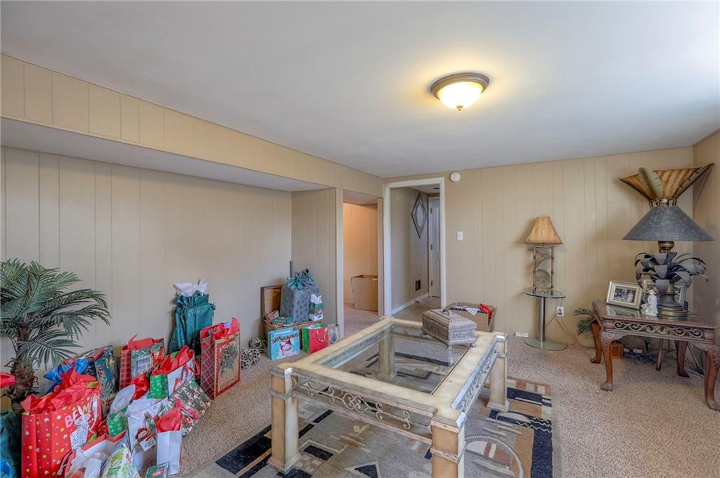 305 Southwest Marion Lane Lee's Summit, MO 64081 - Photo 27 of 37