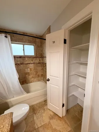 $3,400 | 740 Church Street, Bohemia, NY 11716