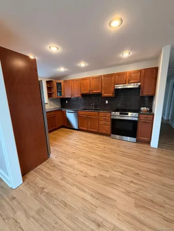 $3,400 | 740 Church Street, Bohemia, NY 11716