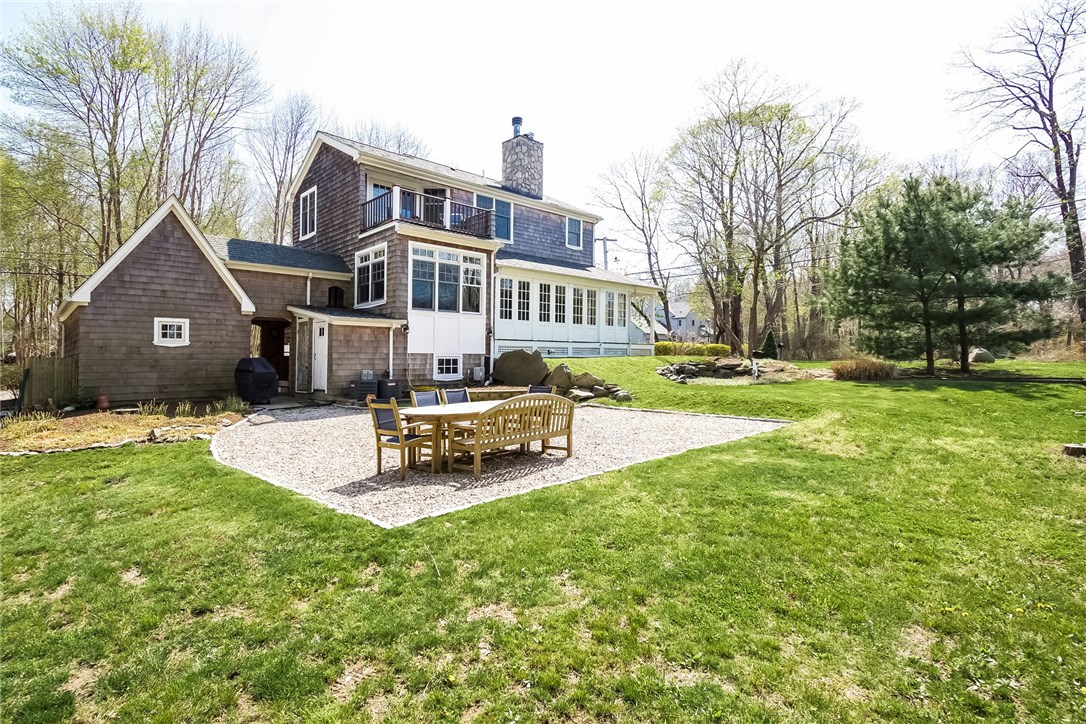 908 East Shore Road Jamestown, RI 02835 - Photo 23 of 28