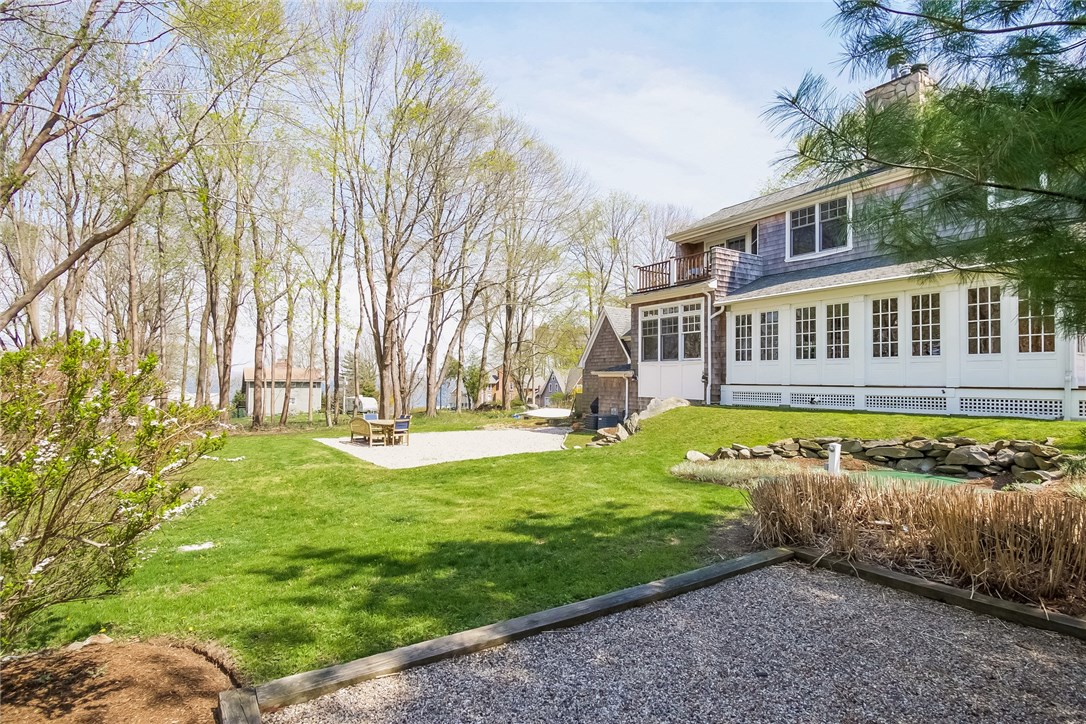 908 East Shore Road Jamestown, RI 02835 - Photo 25 of 28