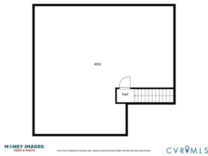 a picture of floor with a white wall