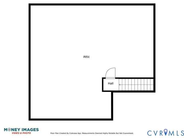 a picture of floor with a white wall