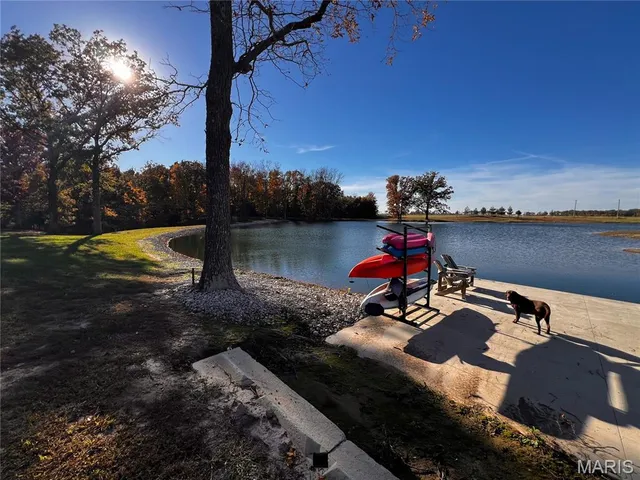 $625,000 | 2076 Wisher Road, Patoka, IL 62875