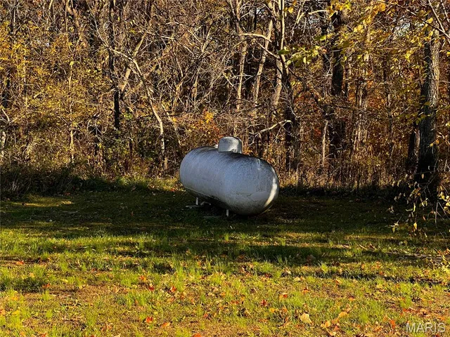 $625,000 | 2076 Wisher Road, Patoka, IL 62875