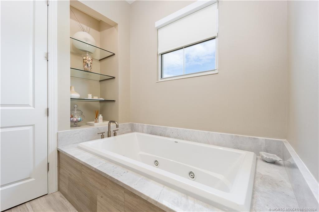 7480 Southeast Ravissant Drive Stuart, FL 34997 - Photo 34 of 53 Gallery Image 34