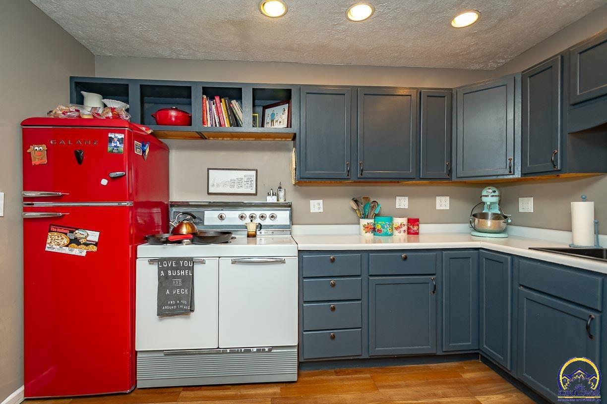13918 Railroad Street Perry, KS 66073 - Photo 12 of 34 Gallery Image 12