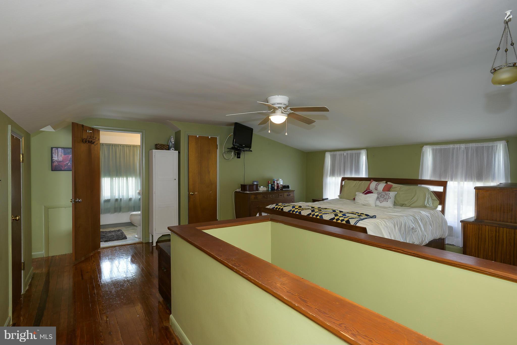 636 Deale Road Deale, MD 20751 - Photo 16 of 30 a kitchen with a table and chairs