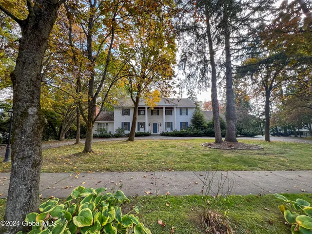 $7,500,000 | 660 North Broadway, Saratoga Springs, NY 12866