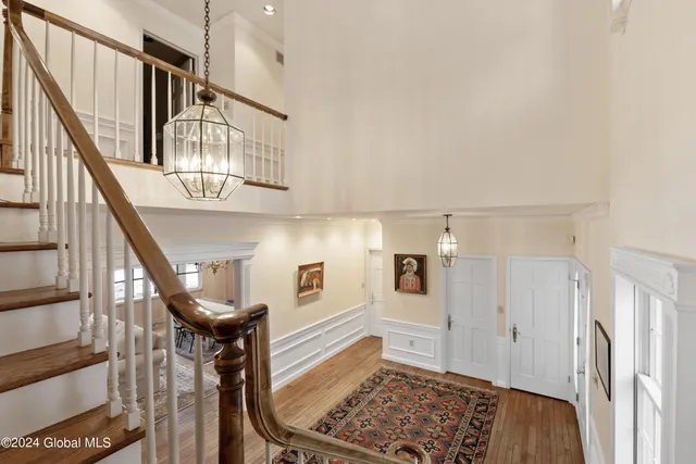 $7,500,000 | 660 North Broadway, Saratoga Springs, NY 12866