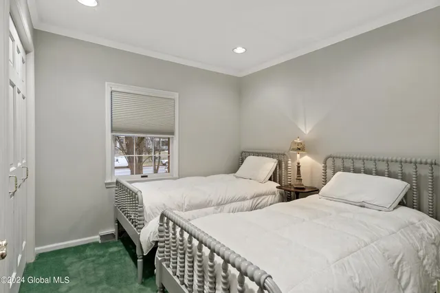 $7,500,000 | 660 North Broadway, Saratoga Springs, NY 12866