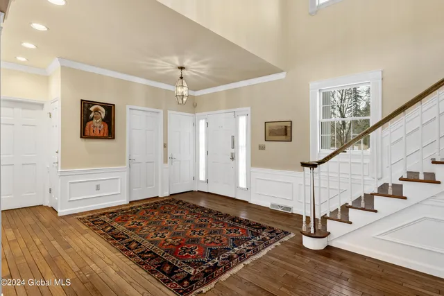 $7,500,000 | 660 North Broadway, Saratoga Springs, NY 12866