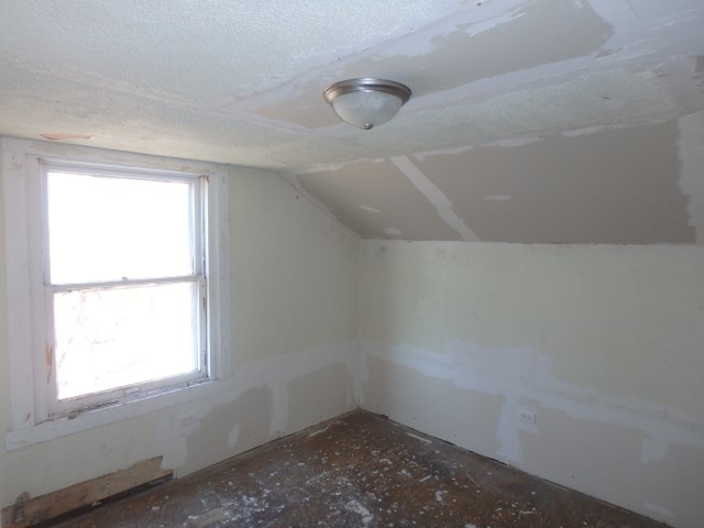 228 155th Street Calumet City, IL 60409 - Photo 15 of 20