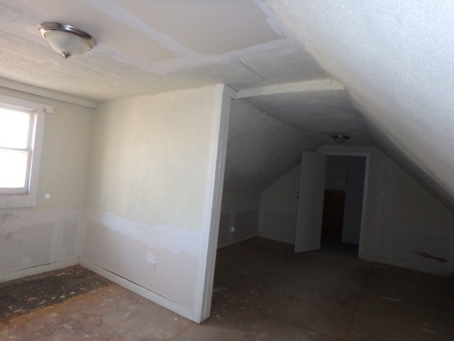 228 155th Street Calumet City, IL 60409 - Photo 17 of 20