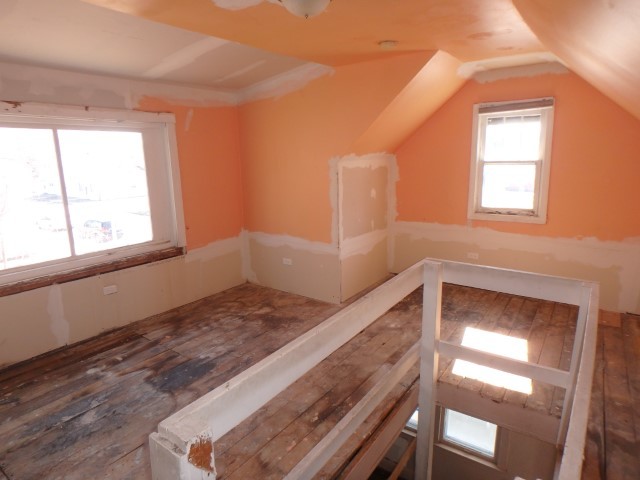 228 155th Street Calumet City, IL 60409 - Photo 9 of 20