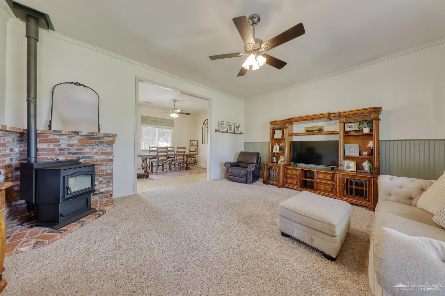 20674 Pinon Canyon Road Tehachapi, CA 93561 - Photo 15 of 68 Gallery Image 15