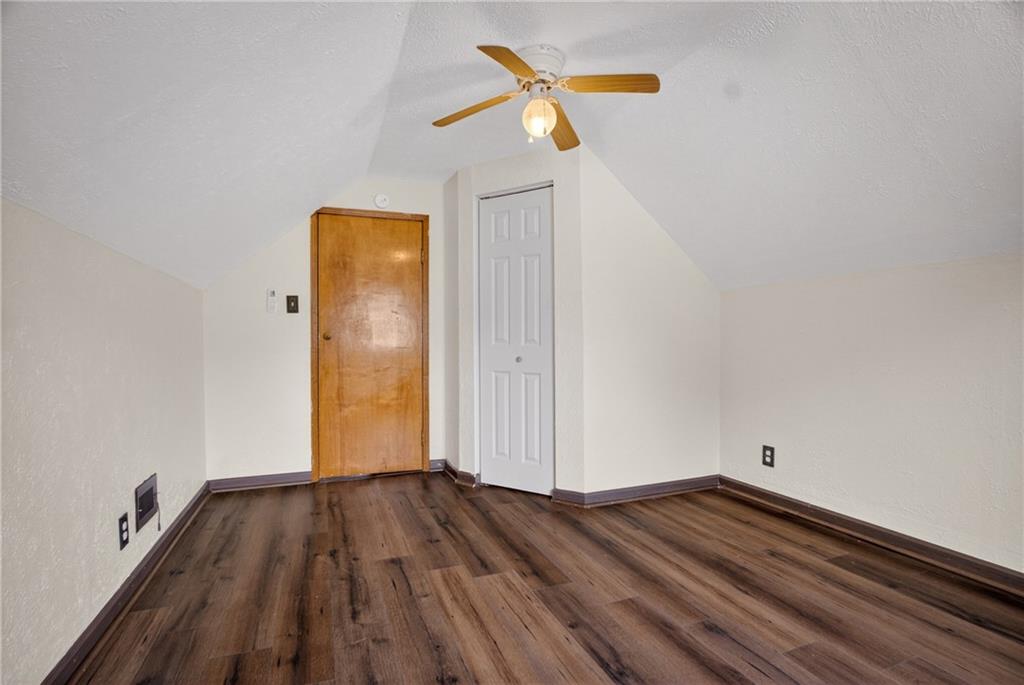 3552 Middleboro Road Pittsburgh, PA 15234 - Photo 19 of 31 Gallery Image 19