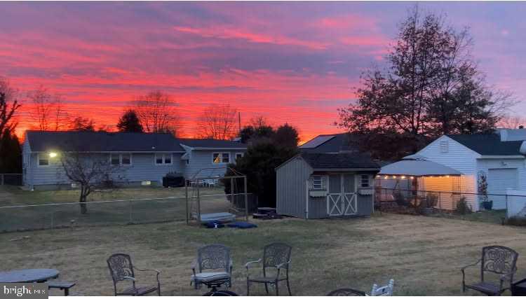 520 Rutgers Avenue Burlington, NJ 08016 - Photo 28 of 29 a front view of a house with a yard