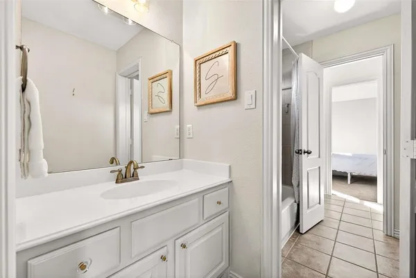 $644,000 | 1020 Crystal Falls Drive, Prosper, TX 75078