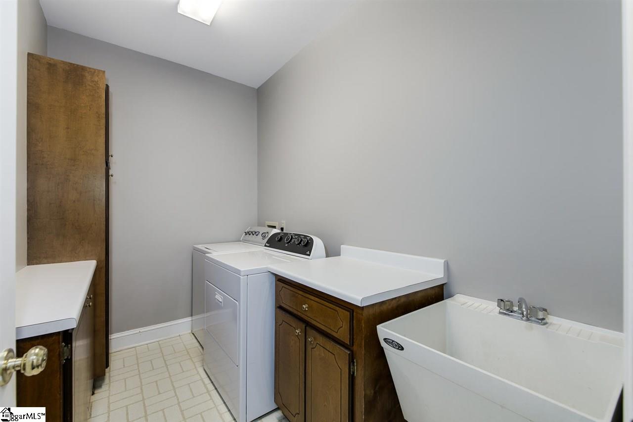203 Block House Road Greenville, SC 29615 - Photo 13 of 33 Gallery Image 13