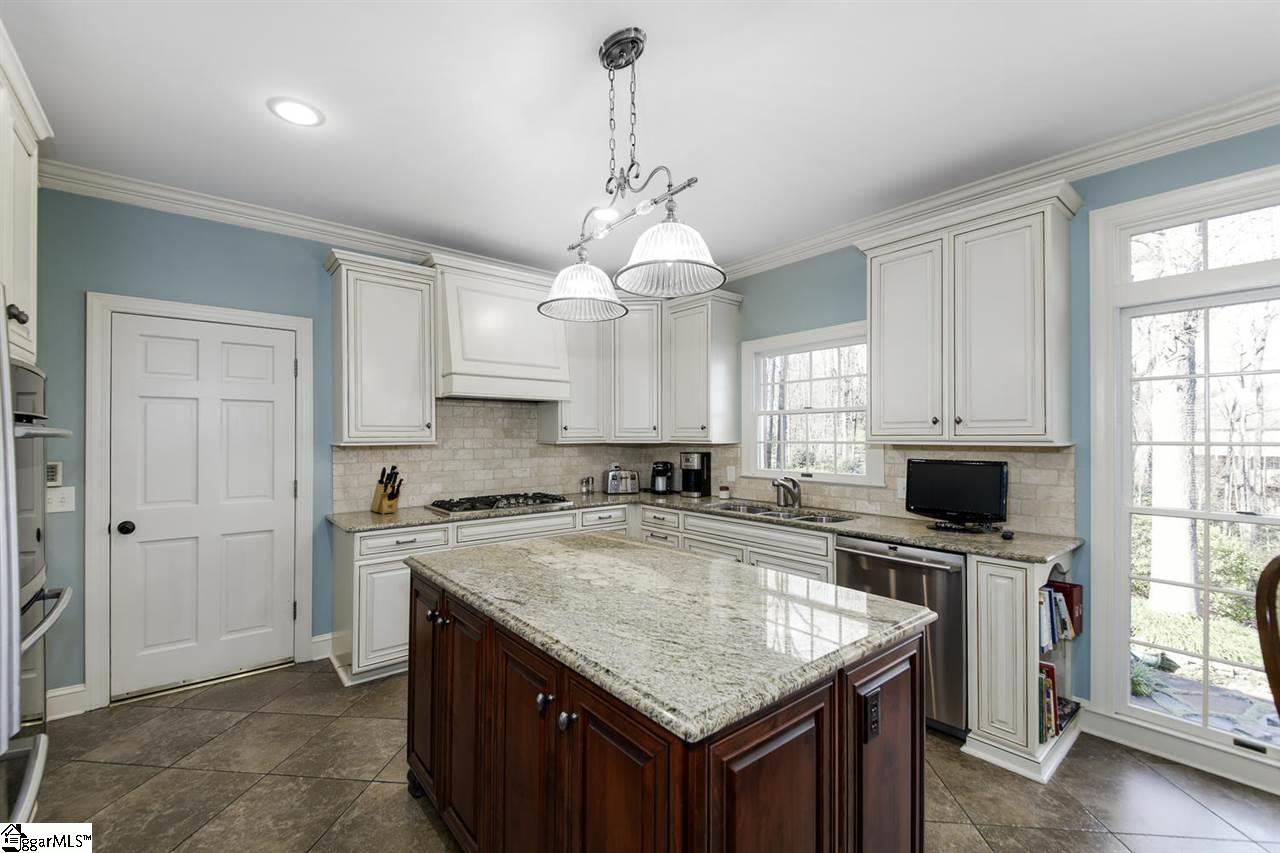 203 Block House Road Greenville, SC 29615 - Photo 8 of 33 Gallery Image 8