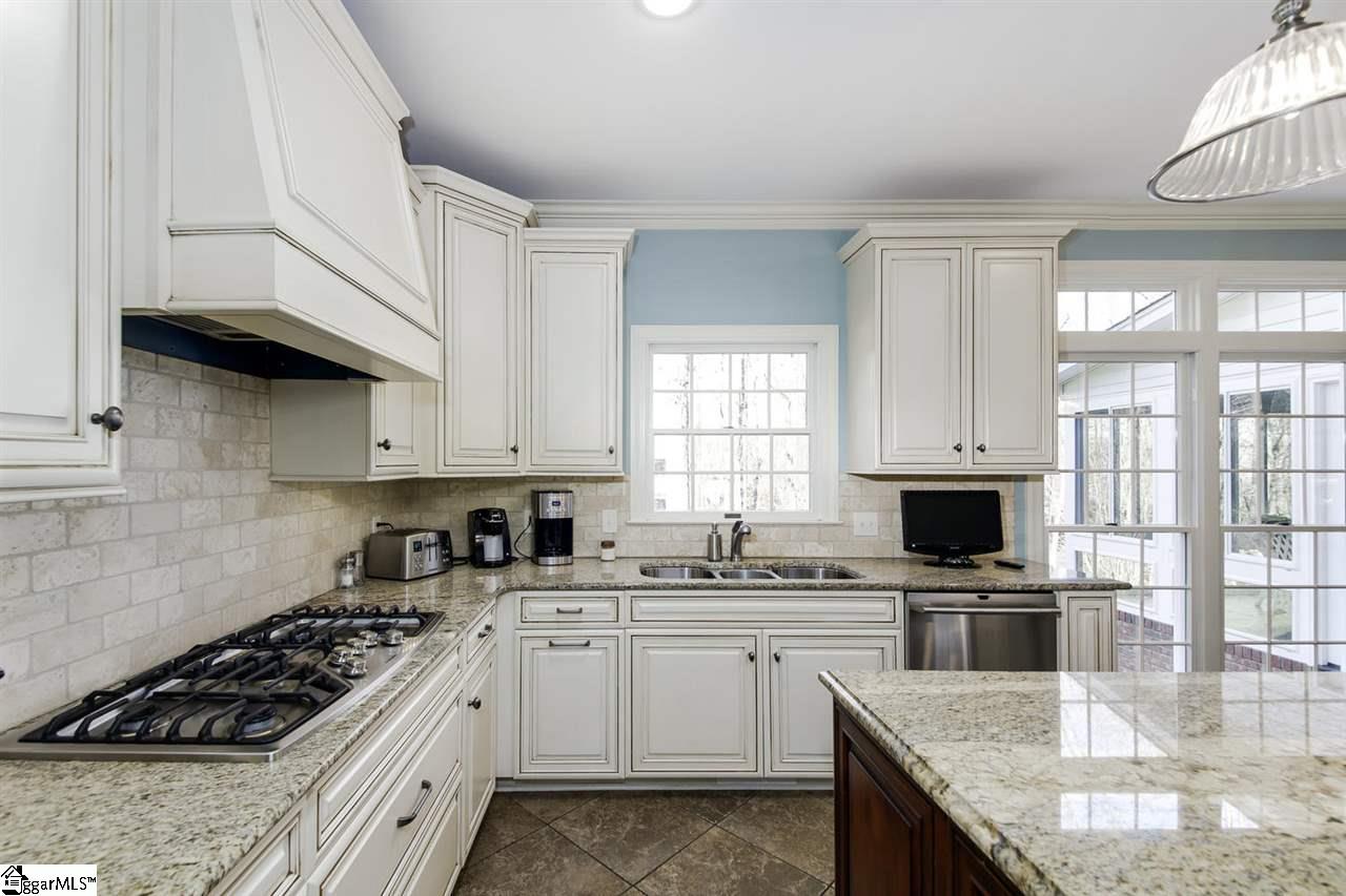 203 Block House Road Greenville, SC 29615 - Photo 10 of 33 Gallery Image 10