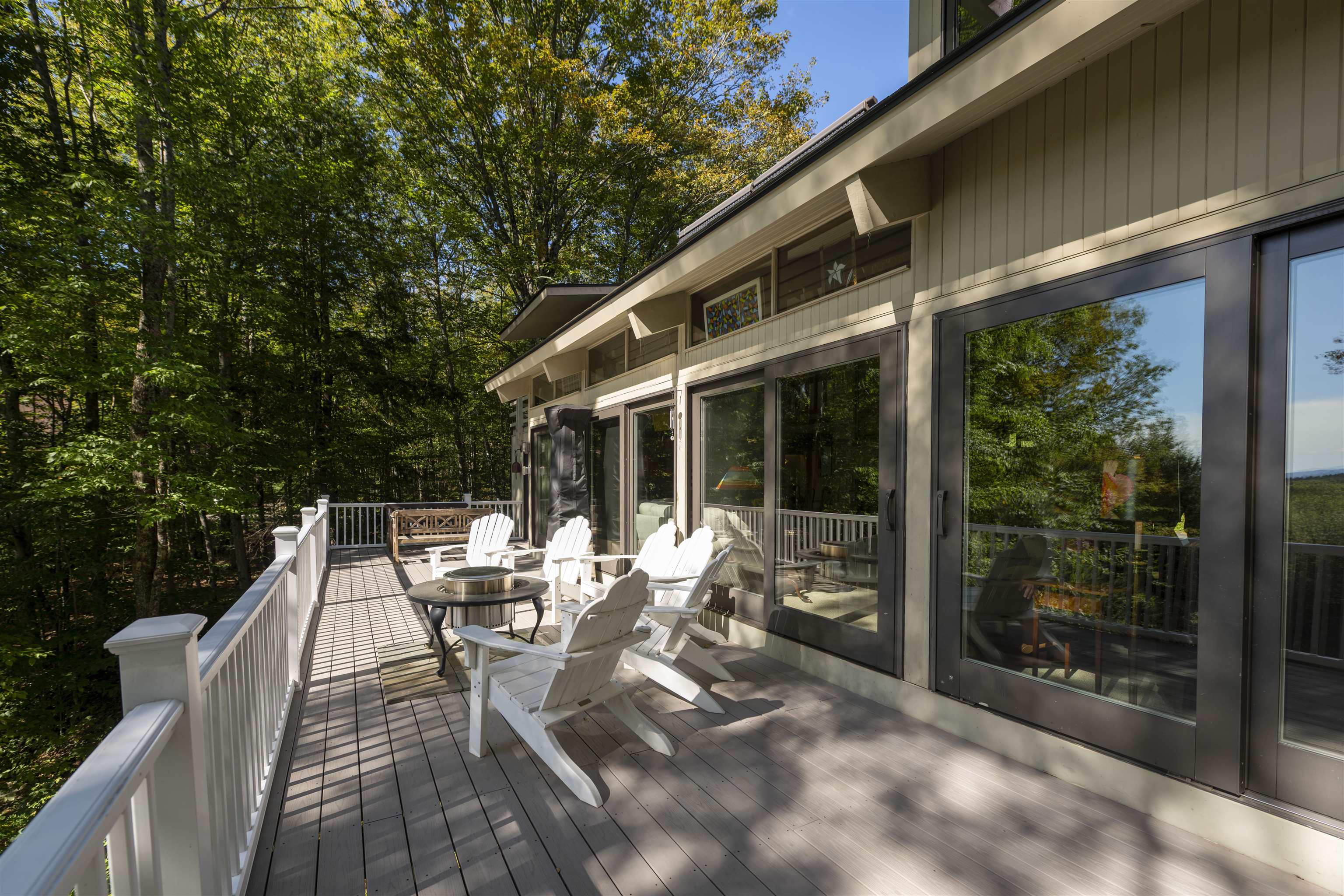 1877 Willard Road Hartford, VT 05059 - Photo 13 of 46