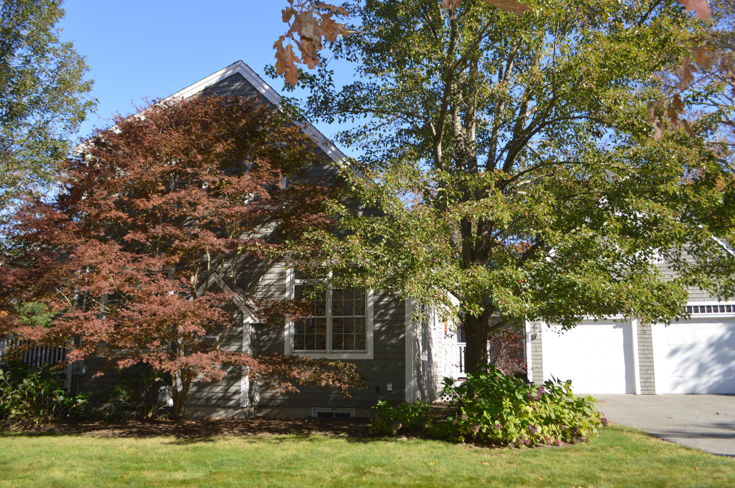 5 Windmill Road Buzzards Bay, MA 02532 - Photo 46 of 53 Side of house