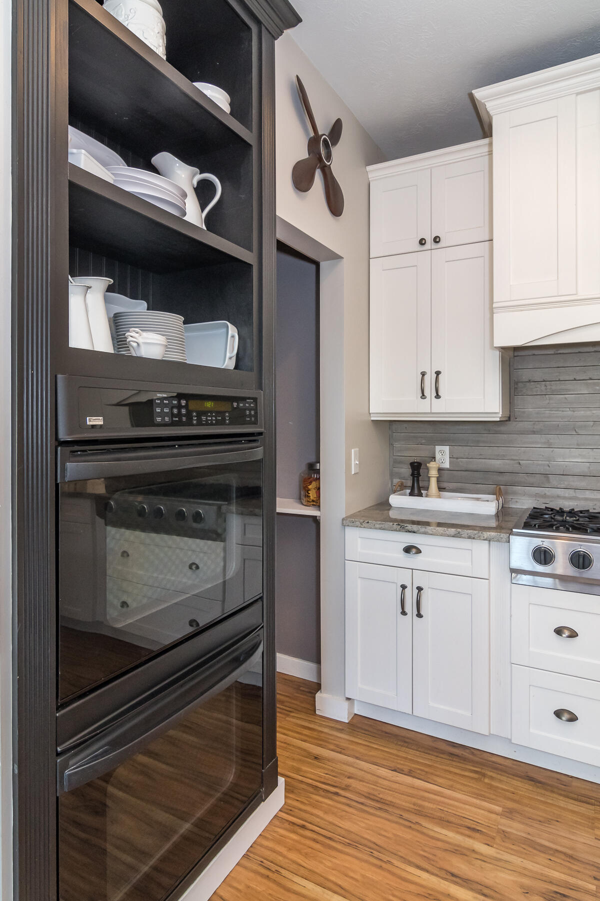 5 Windmill Road Buzzards Bay, MA 02532 - Photo 9 of 53 Double Oven