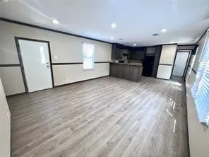 $1,500 | 9111 Puritan Way, Rosharon, TX 77583