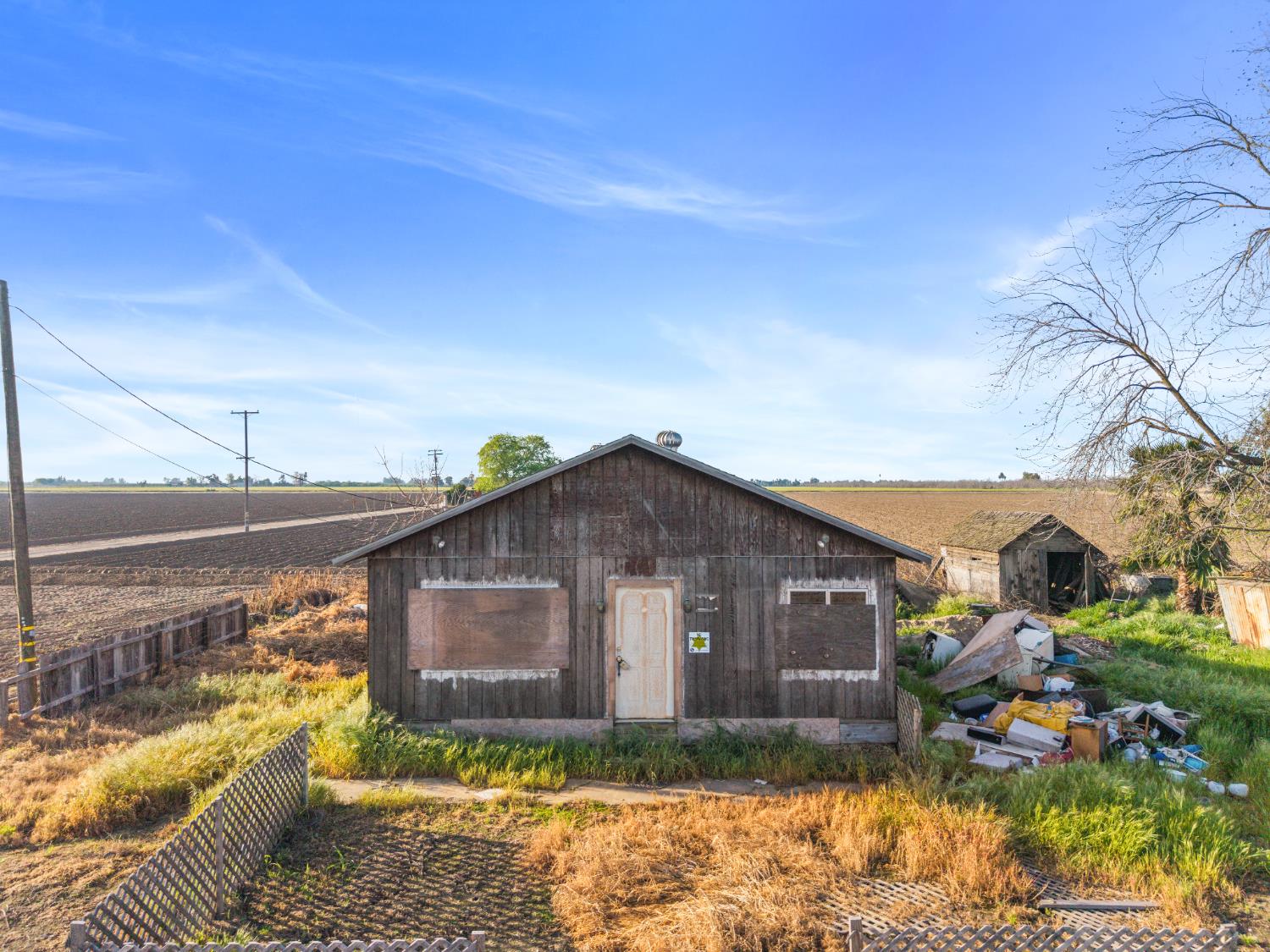 16737 Colony Road Lemoore, CA 93245 - Photo 1 of 19