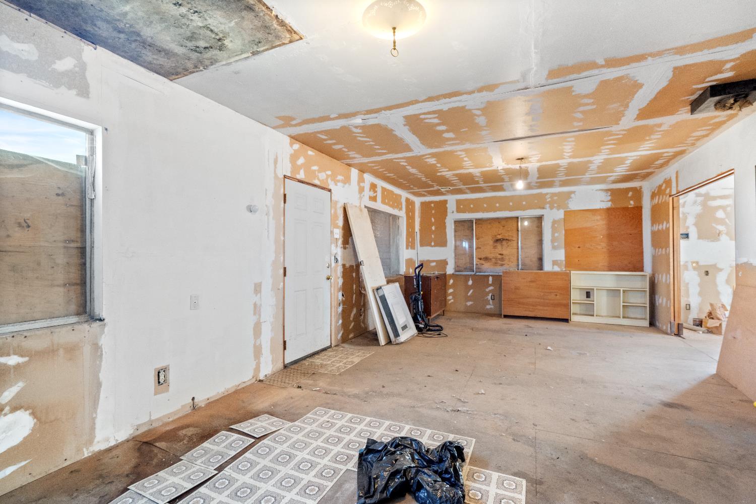 16737 Colony Road Lemoore, CA 93245 - Photo 8 of 19