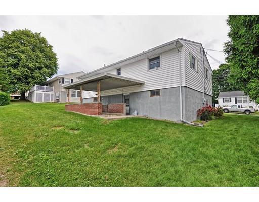 76 Jensen Road Watertown, MA 02472 - Photo 11 of 12 Gallery Image 11