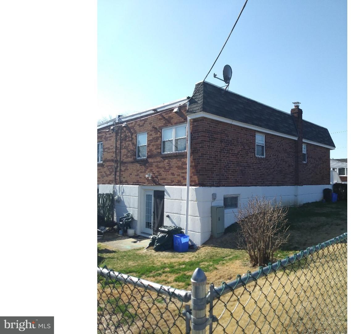 3201 Rhett Road Philadelphia, PA 19154 - Photo 4 of 14 Exterior Back